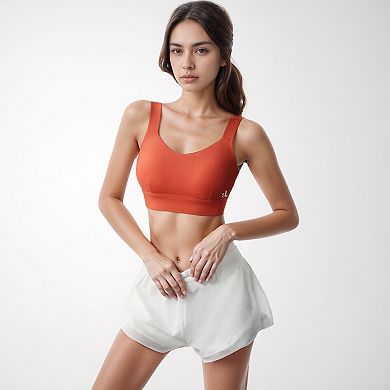 Women's Adjustable Hook Back Sports Bra with Wide Shoulder Straps and Scoop Neck Front Design