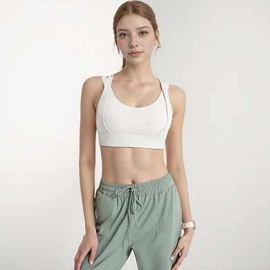 Women's Scoop Neck Active Sports Bra with Wide Adjustable Straps and Seam Detailing