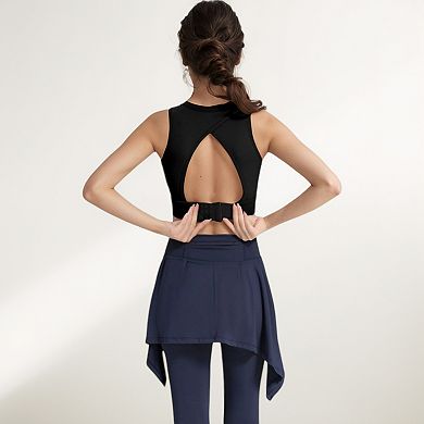 Women's Crisscross Back Sports Bra with Cutout Detail and Adjustable Hook Closure