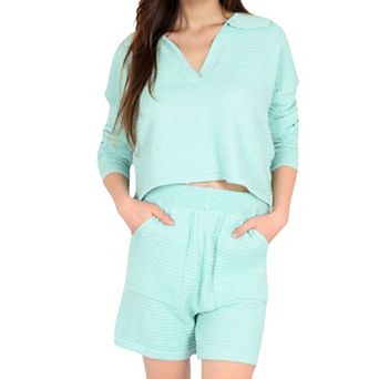 Women's Textured Long Sleeve Pullover and Shorts Set with Collared Neckline