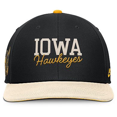 Men's Nike Black/Cream Iowa Hawkeyes Pro Legacy Script Snapback Hat