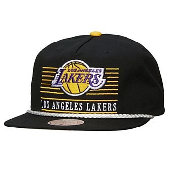 Men's Mitchell & Ness Black Los Angeles Lakers Ascend Deadstock Snapback Hat