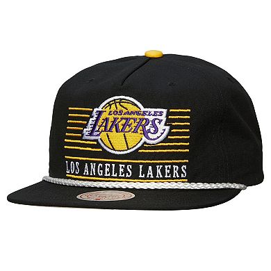 Men's Mitchell & Ness Black Los Angeles Lakers Ascend Deadstock Snapback Hat