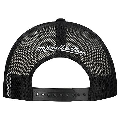 Men's Mitchell & Ness White/Black Chicago Blackhawks Gridlock Trucker Adjustable Hat