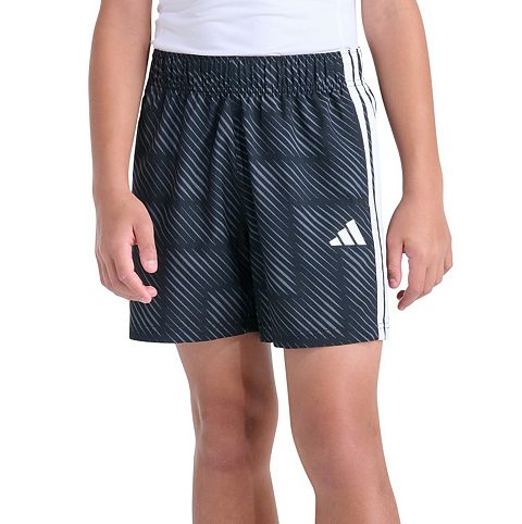 Детские футбольные шорты adidas на резинке