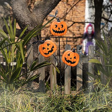 Glitzhome 39.50"H Pumpkins with Spring Bats Yard Stake, Halloween Metal Garden Stake