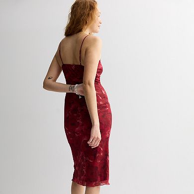 Juniors' Live To Be Spoiled Lace Trim Sleeveless Mesh Midi Dress