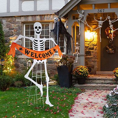 Glitzhome 86.25"H Lighted Halloween Outdoor Decor, 2D Skeleton Decor
