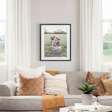 Belle Maison 20-Inch x 24-Inch Matted Portrait Frame