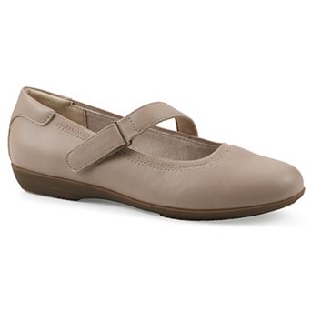 Cliffs by White Mountain Carwen Women's Ballet Flats
