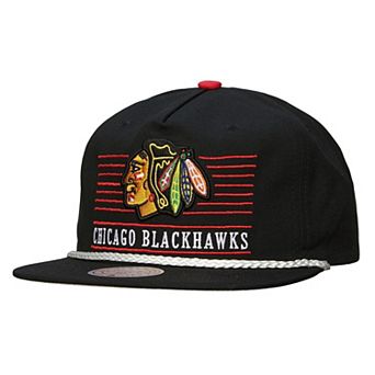 Men's Mitchell & Ness Black Chicago Blackhawks Ascend Deadstock Snapback Hat