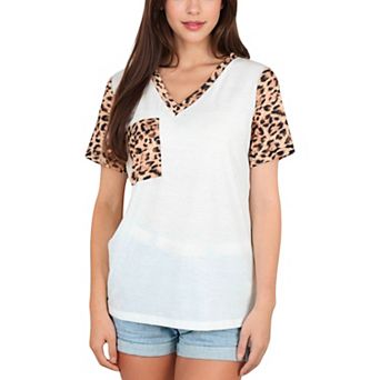 Women's Leopard Print Pocket Tee with Contrast Relaxed Fit for Everyday Comfort