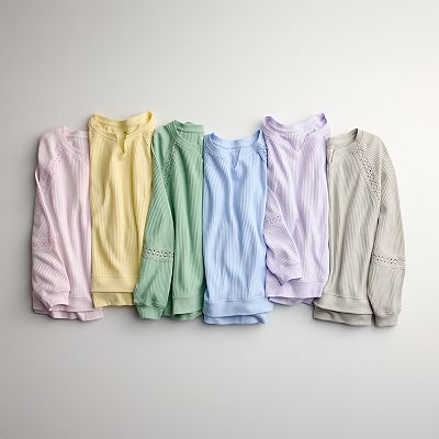 Juniors' SO® Oversized Crochet Trim Pullover