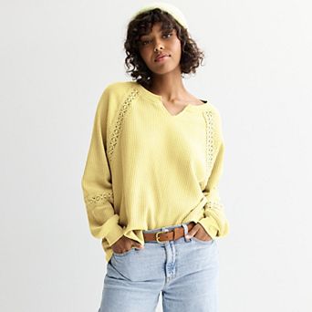 Juniors' SO® Oversized Crochet Trim Pullover