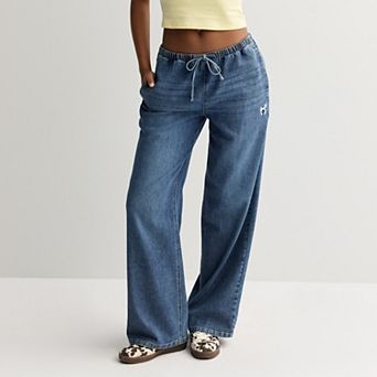 Juniors' Vanilla Cozy Embroidery Pull-On Jeans