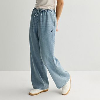 Juniors' Vanilla Cozy Embroidery Pull-On Jeans