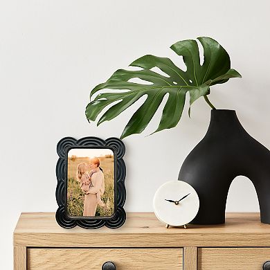 Belle Maison 5" x 7" Wavy Resin Photo Frame Table Decor