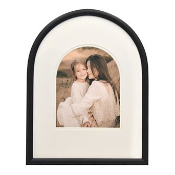 Belle Maison Matted 8" x 10" Arch Portrait Frame