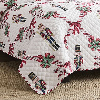 Avanti Nutcracker Reversible Quilt Set