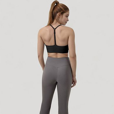 Women's Scoop Neck Sports Bra with Thin Straps Smooth Stretch Fabric Removable Pads