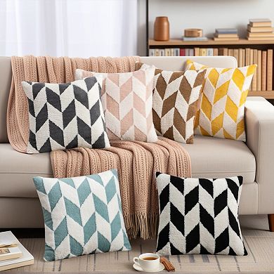 Throw Pillow Covers, 2 Pack Soft Snowflake Fleece Geometric Cushion Cases for Couch Sofa Living Room