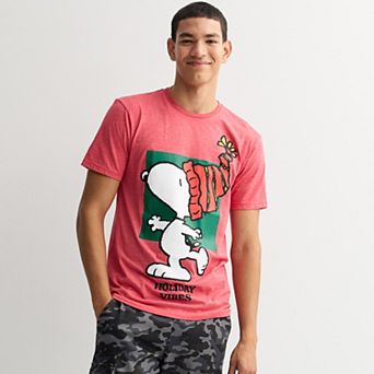 Men's Peanuts Snoopy Holiday Vibes Graphic Tee