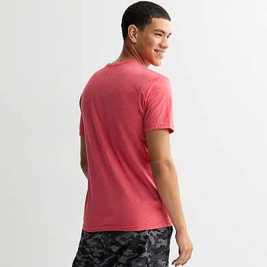 Men's Peanuts Snoopy Holiday Vibes Graphic Tee