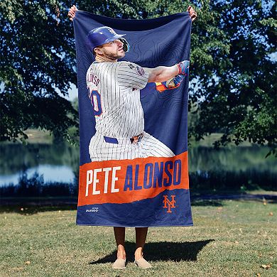 New York Mets Pete Alonso Beach Towel