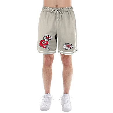 Men's New Era Light Beige Kansas City Chiefs Stone Multi Patch Shorts