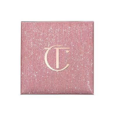 Instant Look In A Makeup Palette