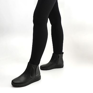 Easy Street Wyatt Women's Comfort Chelsea Boots