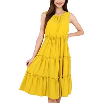 Women's Sleeveless Tiered Babydoll Dress with Gathered Details for Casual Looks