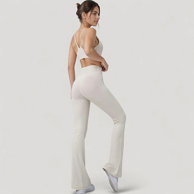 Women's Seamless Scoop Neck Sports Bra with Thin Adjustable Straps and Soft Stretch Fabric