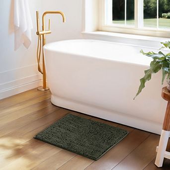 Home Collection Ultra Soft Chenille Bath Mat
