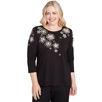 Petite Alfred Dunner Floral Embroidered Three-Quarter Sleeve Top