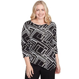 Petite Alfred Dunner Geometric Textured Top with Necklace