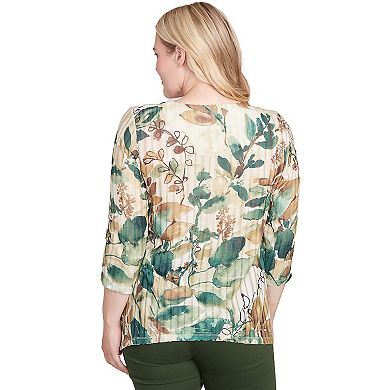 Petite Alfred Dunner Abstract Leaf Sharkbite Hem Top with Necklace