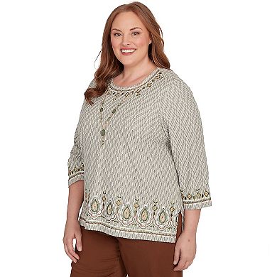 Plus Size Alfred Dunner Textured Medallion Bordered Top with Necklace