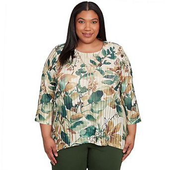 Plus Size Alfred Dunner Abstract Leaf Sharkbite Hem Top with Necklace
