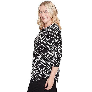 Women's Alfred Dunner Geometric Textured Top with Necklace