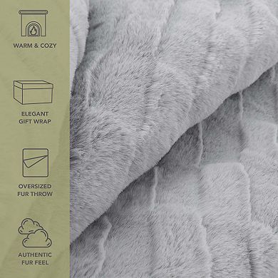 Aston & Arden Luxe Gray Mink Poly Faux Fur Throw 50x70 Light Grey
