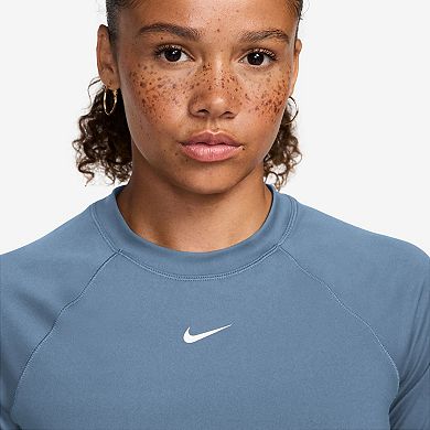 Women's Nike Victory Long Sleeve Base Layer Top