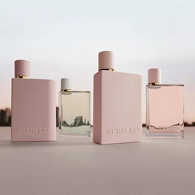 BURBERRY Her Eau de Parfum Intense Travel Spray with Strawberry