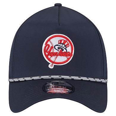 Men's New Era Navy New York Yankees 39THIRTY A-Frame Perforated Flex Hat