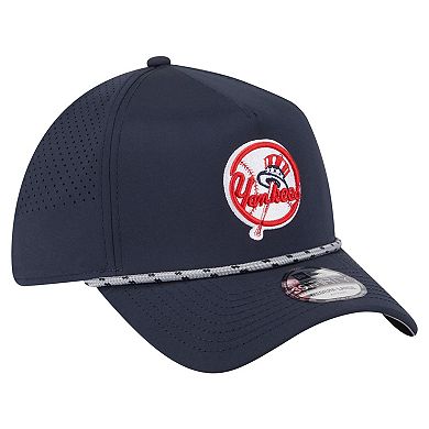 Men's New Era Navy New York Yankees 39THIRTY A-Frame Perforated Flex Hat