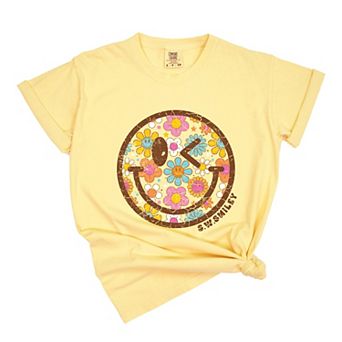 S.W.Smiley Groovy Floral Outline - Women's Garment Dyed Graphic T-Shirt