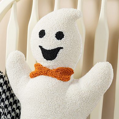 Glitzhome 18"H Hooked Ghost Shaped Pillow, Halloween Decorative Pillow