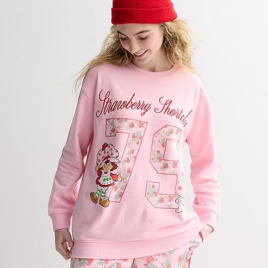 Juniors' Strawberry Shortcake Graphic Fleece Pullover