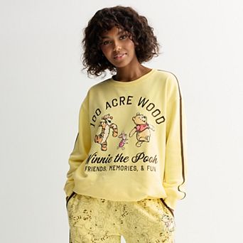 Juniors' Disney's Winnie the Pooh 100 Acre Wood "Friends, Memories & Fun" Graphic Fleece Pullover