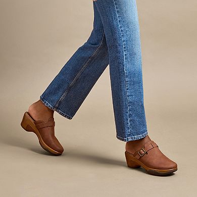 White Mountain Viewed Women's Slip-On Clogs